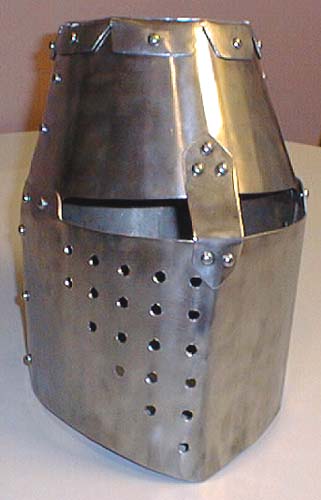 http://www.armourarchive.org/patterns/greathelm_ab/images/helm012.jpg